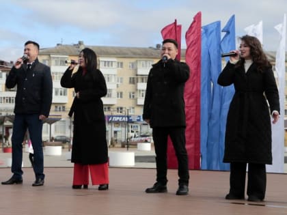 Артисты Нефтекамска выступили на Дне Республики