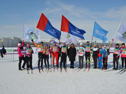 С ракеткой на лыжах: Республиканский Росхимпрофсоюз провел зимнюю спартакиаду и соревнования по настольному теннису