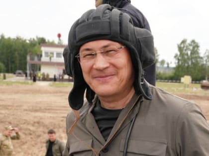 Глава Башкирии попал в санкционный список Канады