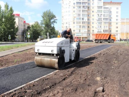 Уложили асфальт на подушку