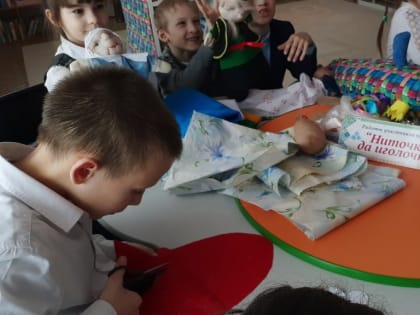 Занятие в кружке  «Семь  раз  отмерь  или  как  научиться  кроить»