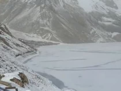 В Таджикистане произошло землетрясение магнитудой 7,3 баллов