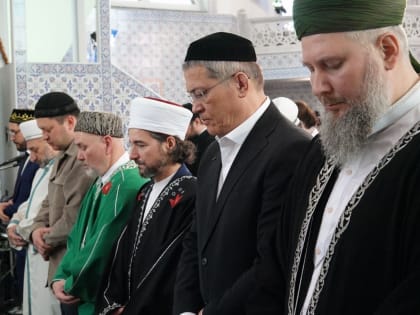 В храмах и мечетях Башкирии будут организованы совместные молитвы в поддержку бойцов СВО