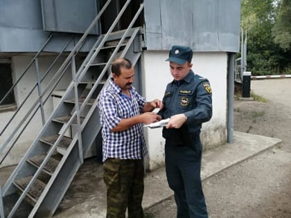 Предупреждение пожаров в гаражах и на автостоянках