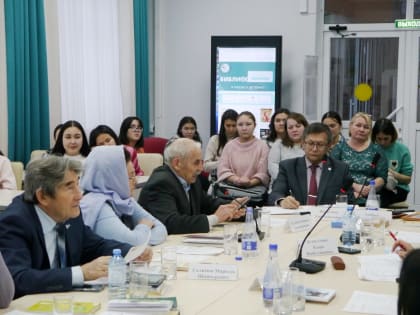 В Уфе прошли первые литературные чтения «Башкирская литература и башкирская книга: традиции и новации»