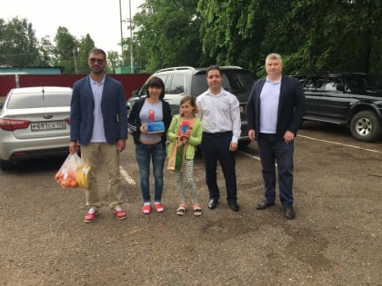 Неравнодушные жители республики продолжают исполнять мечты детей из Донбасса