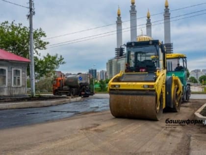 Мэр Уфы прокомментировал ремонт дороги на улице Коммунистической