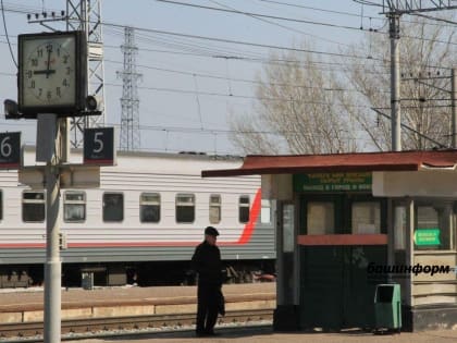 Пожилые пассажиры могут путешествовать на поездах со скидкой