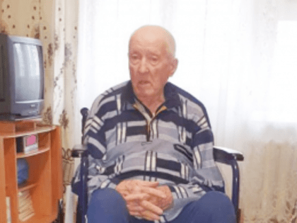 Мэрия Стерлитамака подарила инвалидную коляску ветерану Великой Отечественной войны