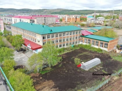 Ремонт школ волнует жителей Башкирии больше, чем ЕГЭ и вступительные экзамены в вузы