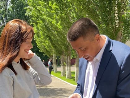 «Единая Россия» в Уфе исполнила желание девушки, приехавшей из Донбасса