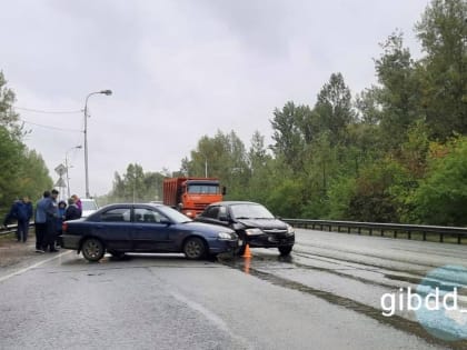 В Уфе во встречном ДТП 7-летняя девочка получила серьезные травмы головы