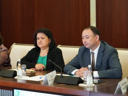 В Уфе на «Здравчасе» обсудили профилактику вирусных инфекций и работу школьных стоматологий