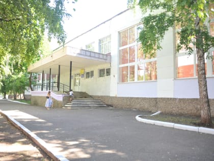 Старейшая гимназия Уфы -  старейшей гимназии Пазарджика