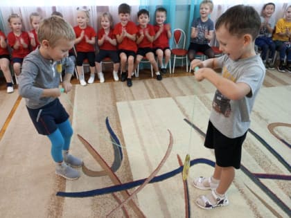 Исконно русские традиции живы по сей день