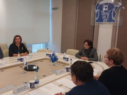 В рамках реализации народной программы «Единой России» состоялся онлайн-лекторий с ведущими онкологами республики