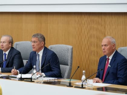 Жители дома в Уфе массово обратились к Радию Хабирову