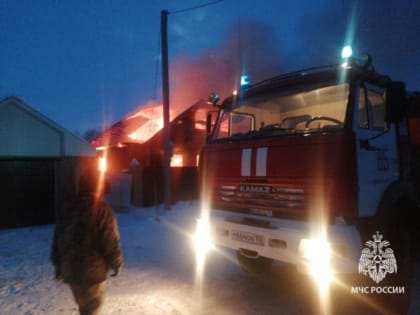 В Башкирии при пожаре в доме погибла женщина