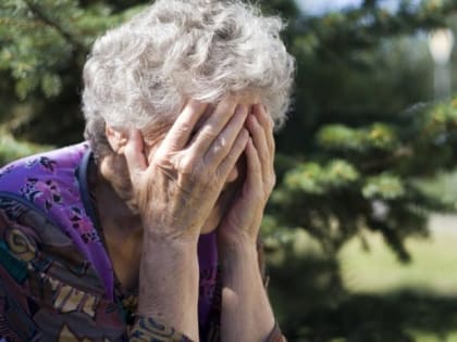 Пенсионерка из Уфы внезапно потеряла более миллиона рублей одним звонком