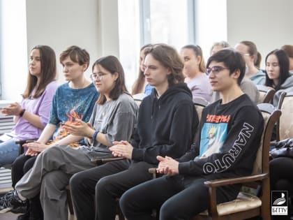 В Акмуллинском университете отметили День воссоединения Крыма