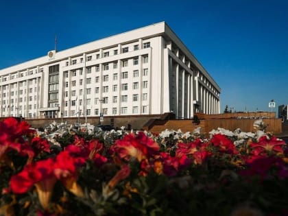 Глава Башкирии поздравил металлургов с профессиональным праздником