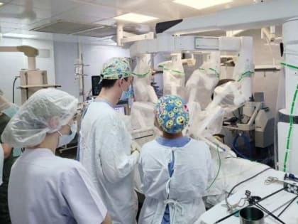 Хирургу клиники БГМУ Артуру Авзалетдинову вручили «Золотой скальпель»