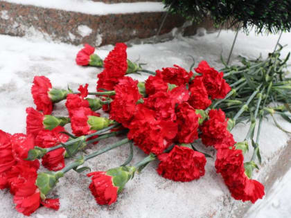 Почтили память Героя