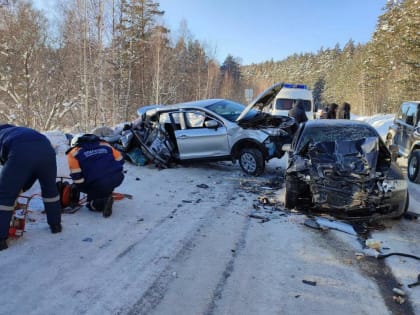 В аварии на трассе Белорецк-Учалы пострадали девять человек