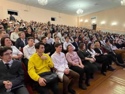 В Дёмском районе состоялась встреча учащихся выпускных классов с представителями ведущих высших учебных заведений республики