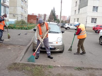 Коммунальные службы Демы трудятся на благо жителей и в выходные!