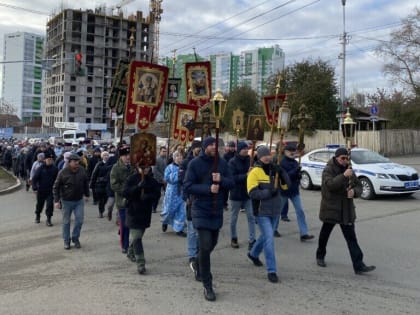 В Уфе состоялся городской Крестный ход в честь празднования Казанской иконы Божией Матери