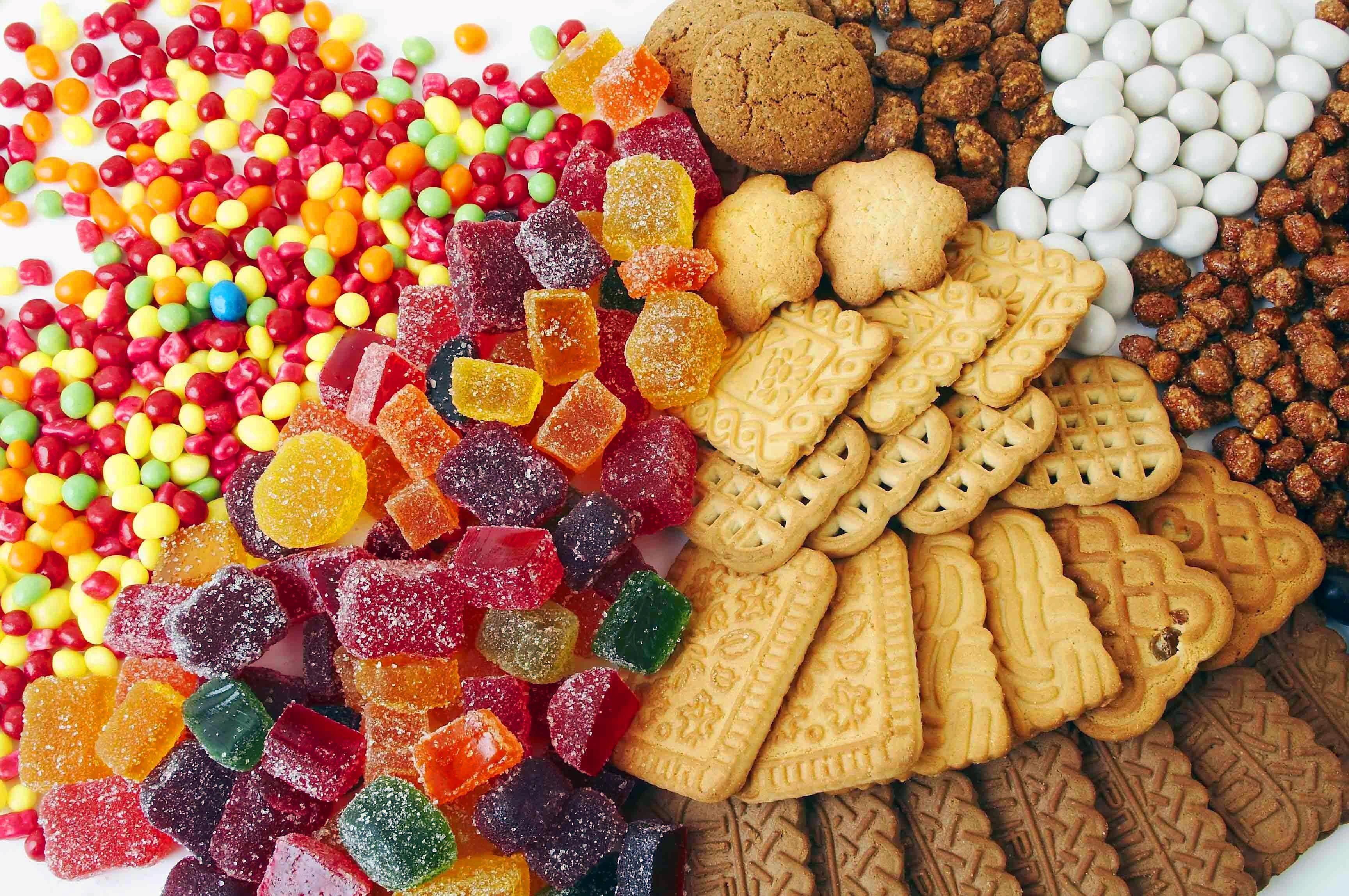 Snacks & Biscuits