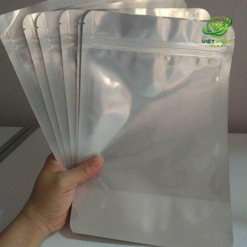 1kg food-grade zip bags offer excellent durability and are perfect for bulk packaging in stores and processing facilities.