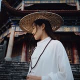Lầu Chư Tử Mông Tự: điểm nhìn khiến vùng lựu bớt một màu - thumbnail 2