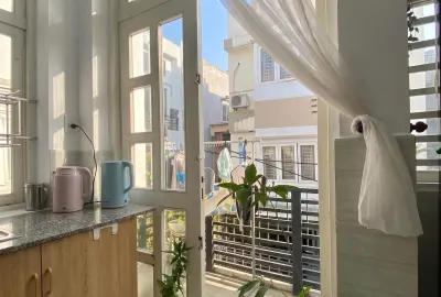 Studio ban công, full nội thất