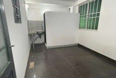TRỐNG SẴN P003 - Thang máy