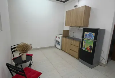 9tr căn 2PN Full Nội Thất rộng 50m2 + Ban Công riêng + Tách Bếp + xe hơi đậu trước cửa + đổi điện cổ