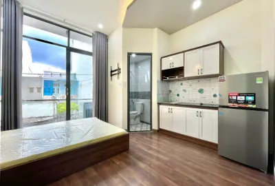 Studio ban công, full nội thất
