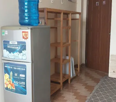 Phòng ban công 163 Tô Hiến Thành, P13, Quận 10