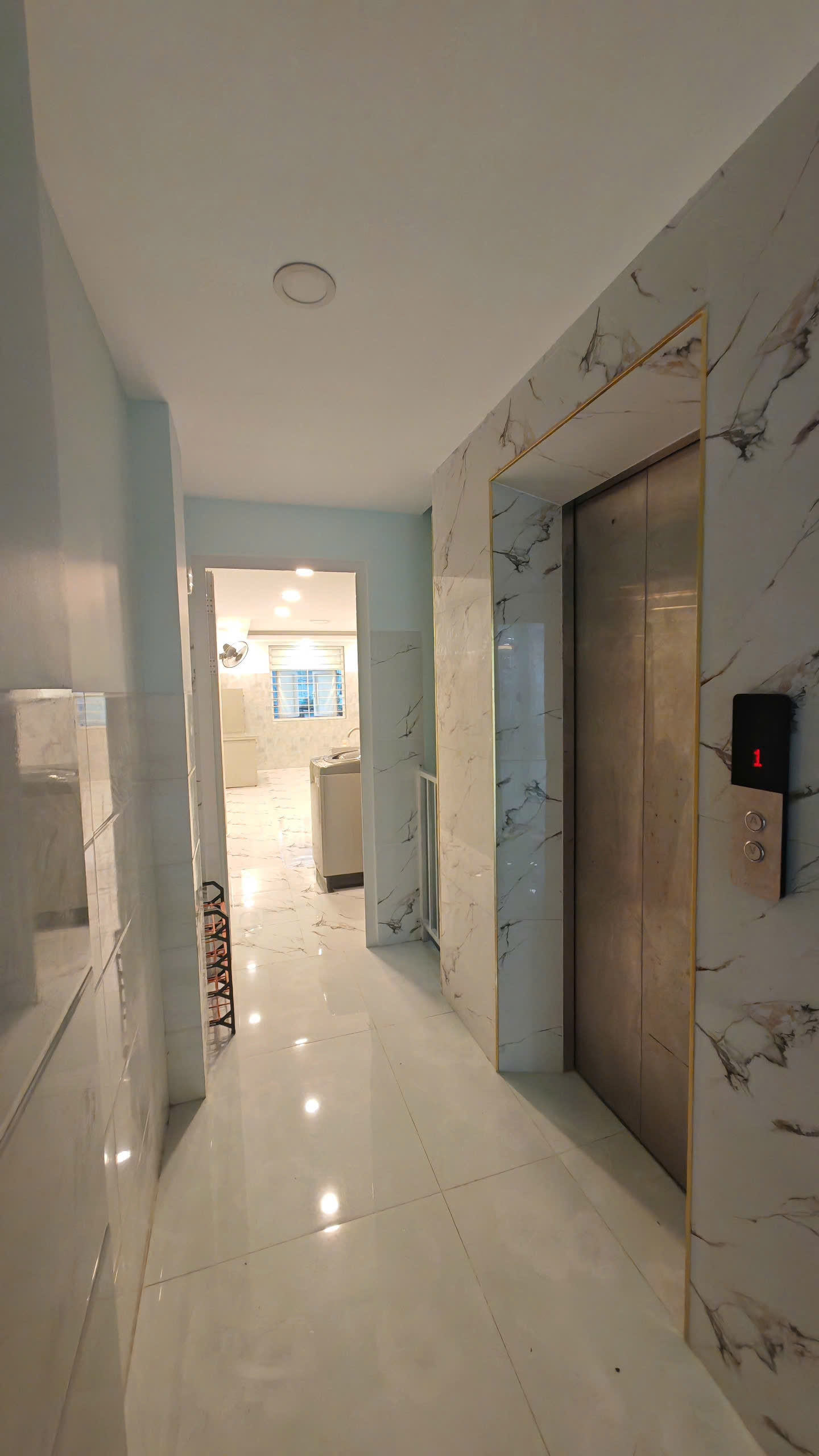 Thumbnail Cho thuê phòng 616 đường CMT8, P.11, Quận 3 - Hình 4