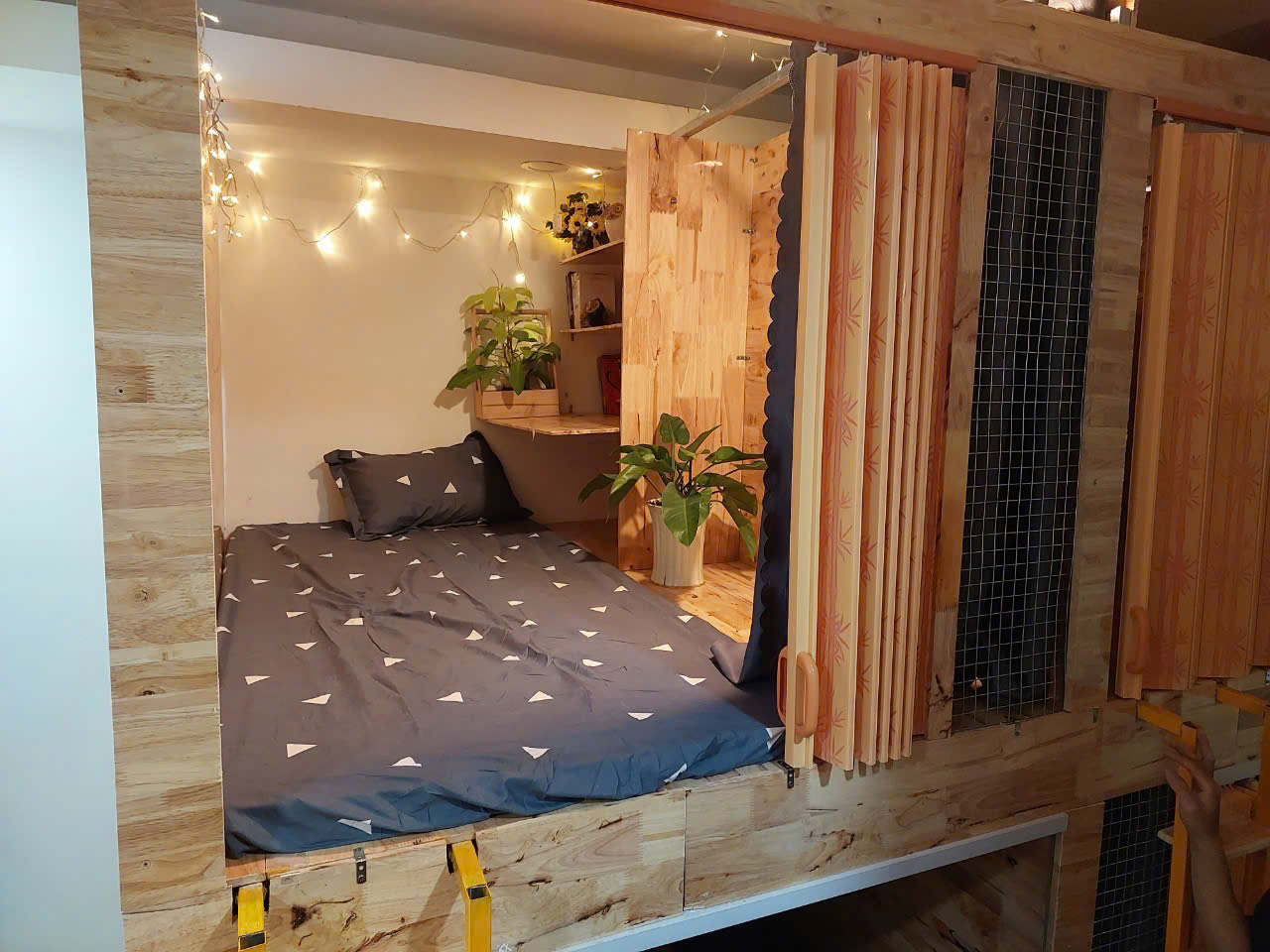 Thumbnail Ký túc xá Sleepbox xịn xò đường Trần Trọng Cung - Hình 2