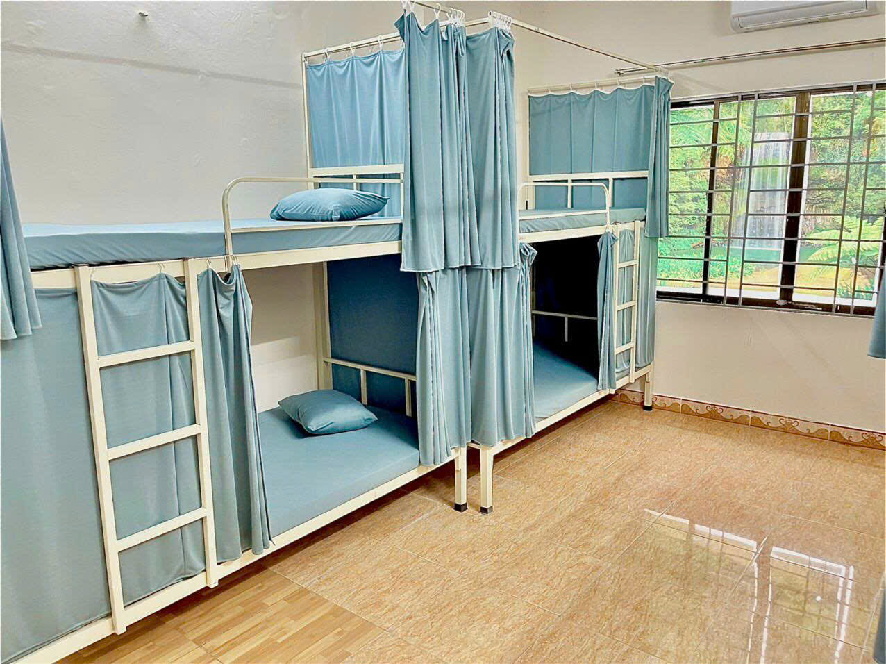 Thumbnail Ký túc xá số 43 Hoàng Diệu, Phường 12, Quận 4 - Hình 1