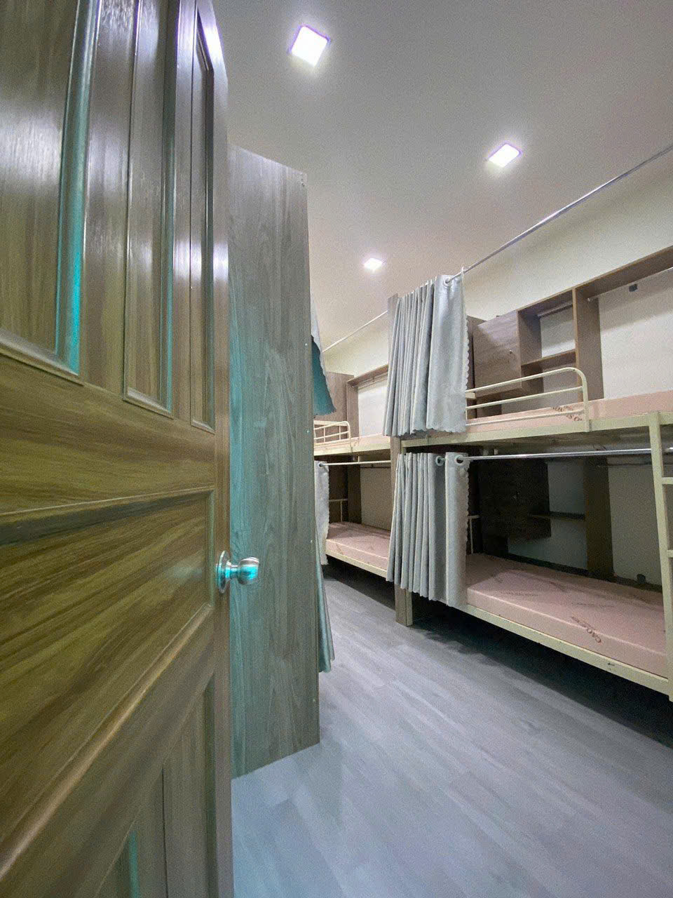 Thumbnail Cho thuê Ký túc xá tiện nghi 491A Lê Văn Sỹ - Hình 1