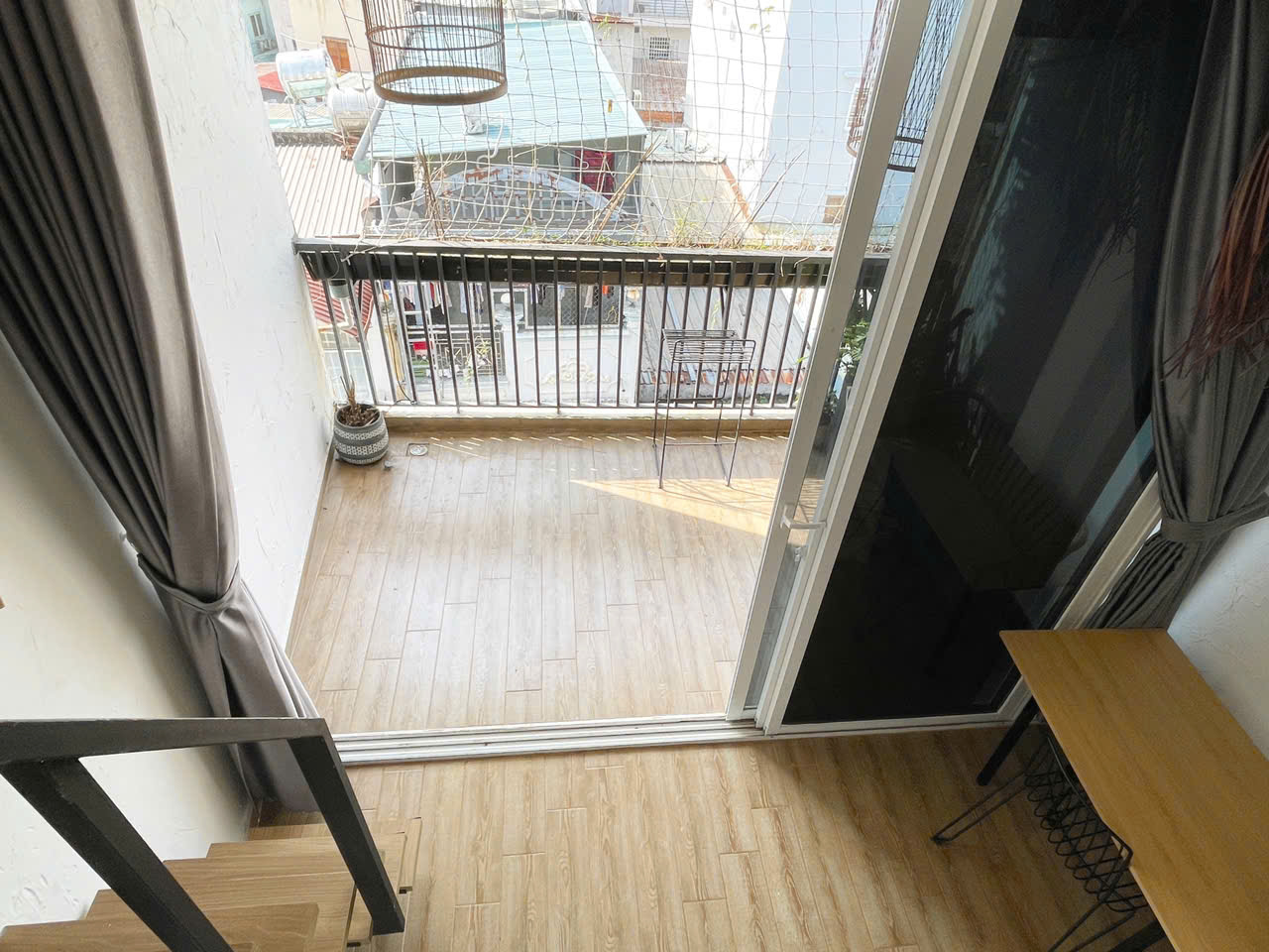 Thumbnail Phòng DUPLEX ban công thoáng mát tại 548 Điện Biên Phủ, P21, Bình Thạnh - Hình 4