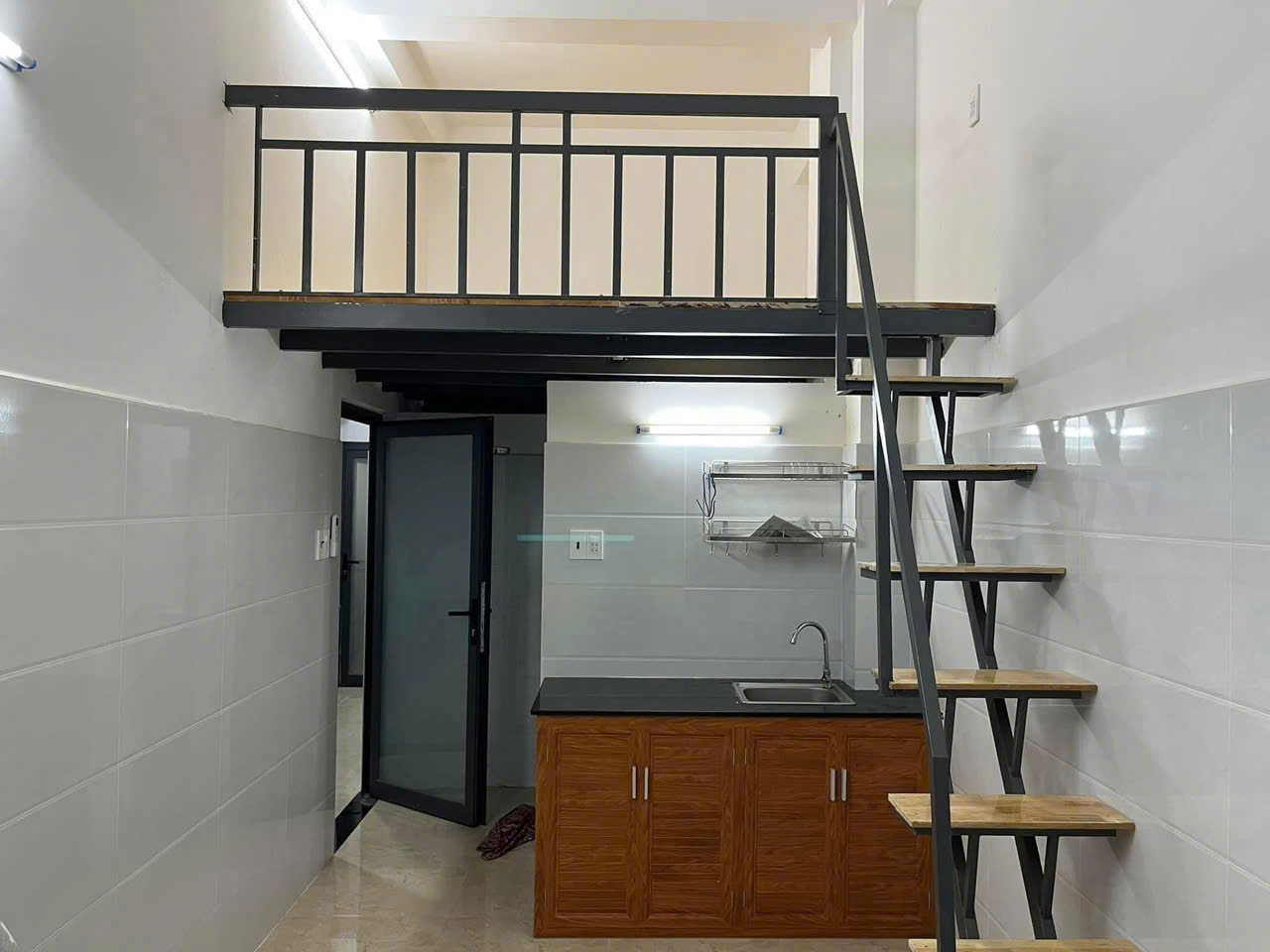 Thumbnail Phòng cho thuê thoáng mát gần Đặng Văn Bi - chợ Thủ Đức - Hình 2