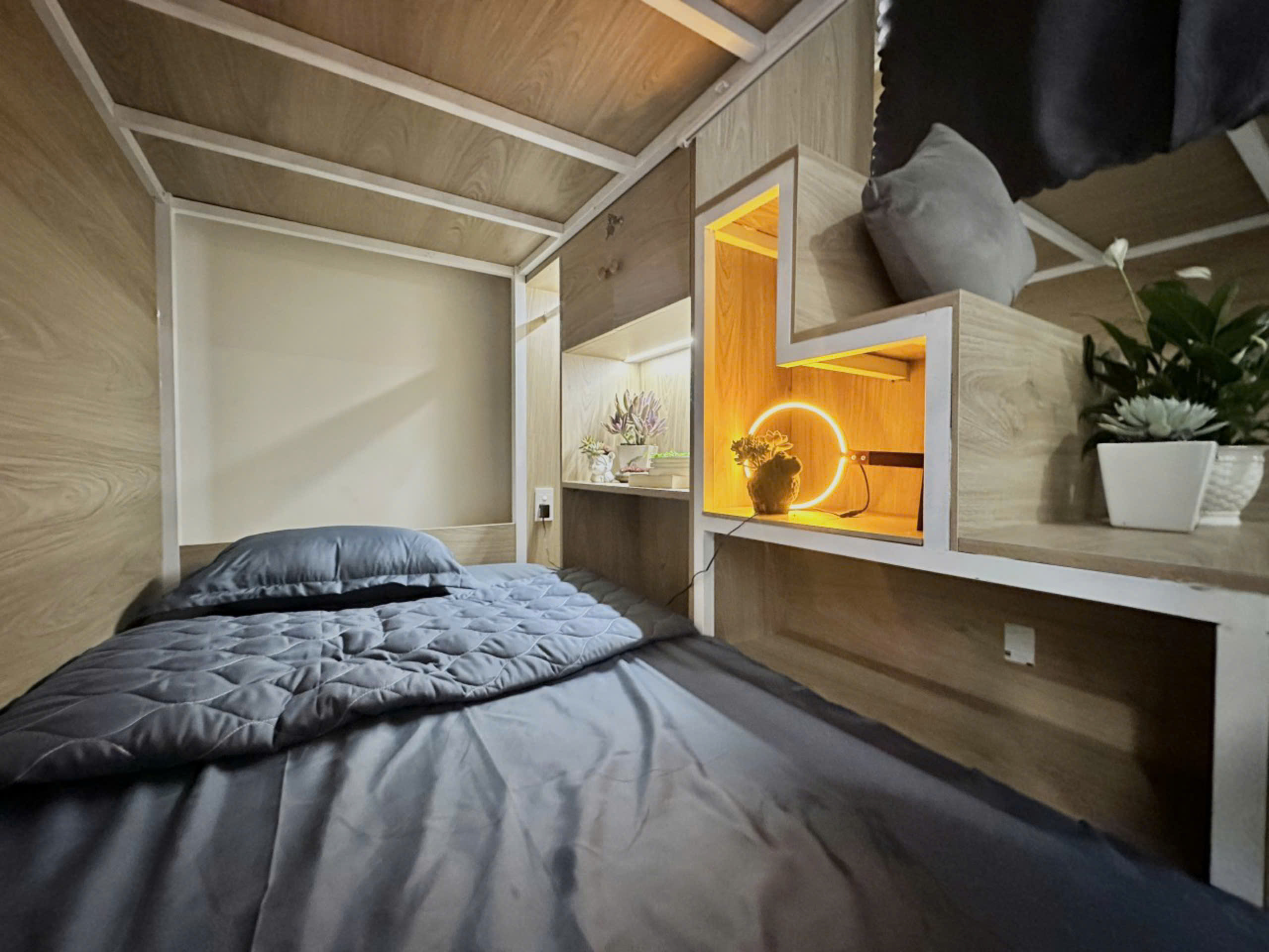 Thumbnail Sleepbox cao cấp 31 Ung Văn Khiêm, Bình Thạnh - Hình 3