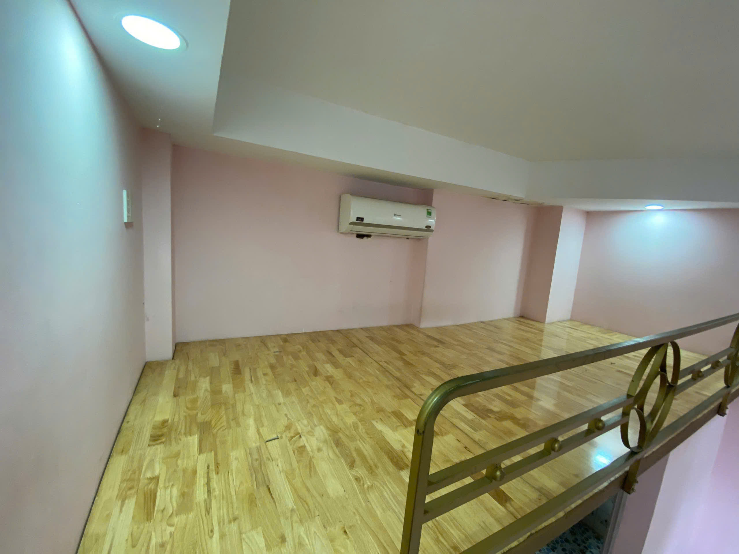 Thumbnail Phòng tiện nghi thoáng mát QL13 chợ đầu mối Thủ Đức - Hình 5