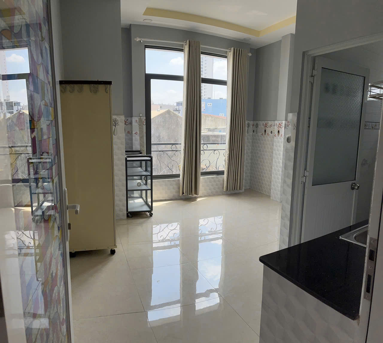 Thumbnail Phòng cửa sổ thoáng mát 377 Bạch Đằng, P15, Bình Thạnh - Hình 1