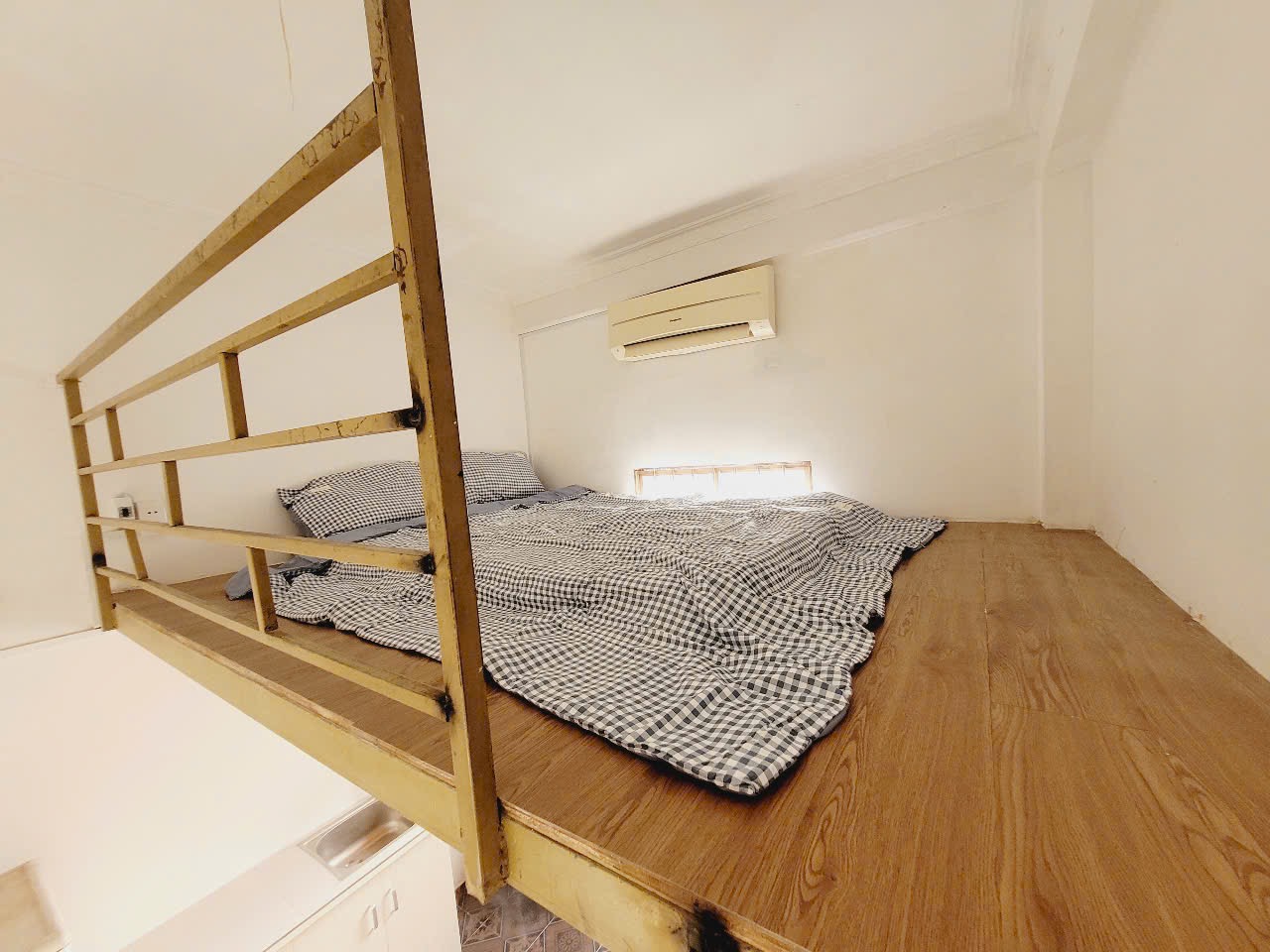 Thumbnail Phòng cho thuê 17 Huỳnh Tấn Phát, P. Tân Thuận Đông, Quận 7 - ngay dưới chân cầu Tân Thuận - Hình 1