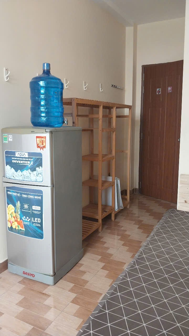 Thumbnail Phòng ban công 163 Tô Hiến Thành, P13, Quận 10 - Hình 1